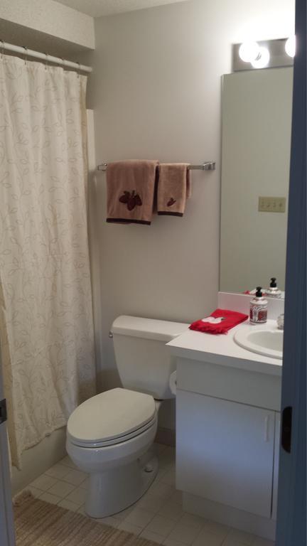 Lovely Townhouse With Views 링컨 외부 사진